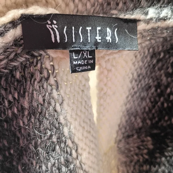 Sisters Gray Black Ombre Knit Sleeveless Vest L/XL Cutout Boho Drape Layer - Picture 5 of 6